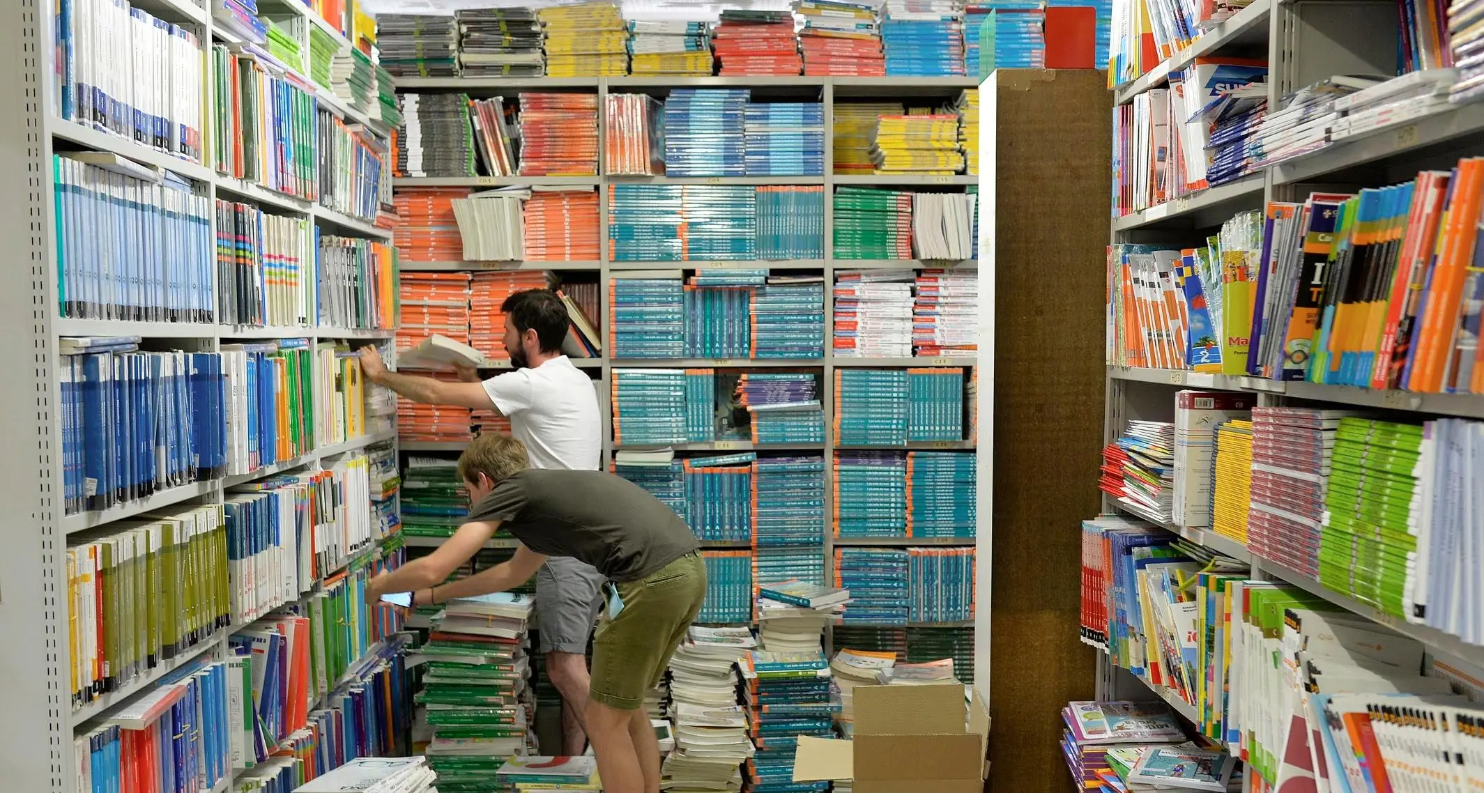 Testi scolastici: aumenti sotto il 3,5% e inferiori all’inflazione nel 2023