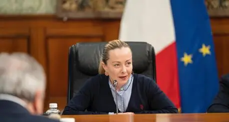 Via libera al decreto lavoro. Il governo: «Fino a 100 euro in più in busta paga»