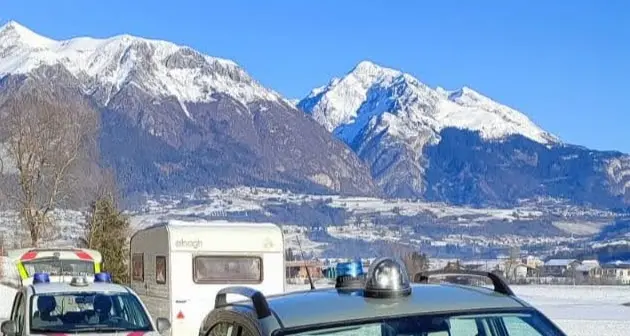 Sfrutta il pastore, allevatore trentino denunciato