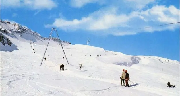 Tra Veneto e Trentino scoppia una nuova guerra sulla Marmolada