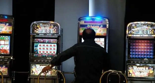 Sale gioco distanti dai luoghi “sensibili”, niente proroghe: dal 12 agosto scatta la nuova legge trentina
