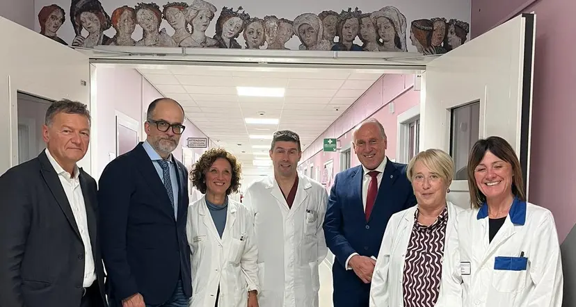 Tonina: «Tumore al seno, screening mammografico anche alle donne fra i 45 e i 49 anni»