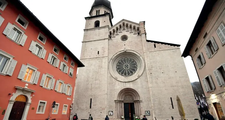 In preghiera per la pace: la Diocesi di Trento aderisce al digiuno proposto dal Patriarca di Gerusalemme