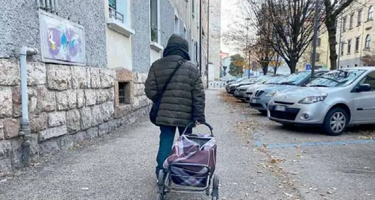L'Itea lo sfratta per un cent: l'assurda storia di Luciano