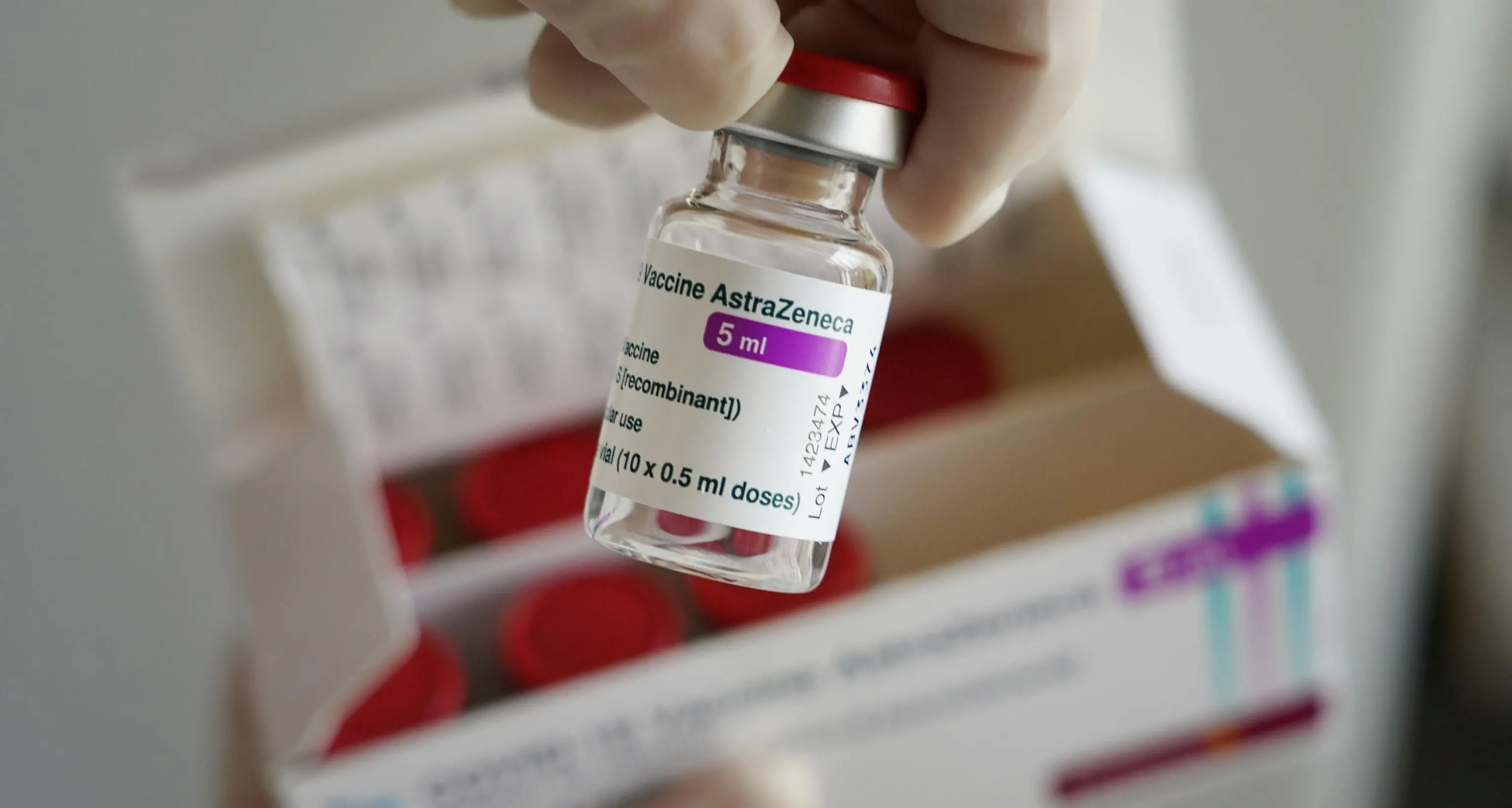 AstraZeneca: in Trentino i primi under 40 completano ciclo