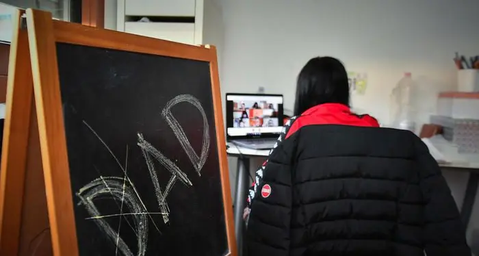 Covid: in Trentino aumentano i ricoveri e le classi in quarantena