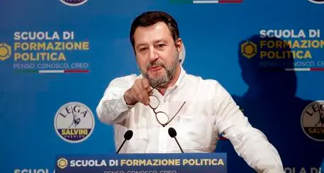 Migranti, Salvini al Festival dell’Economia: “Favorevole ad ampliare flussi per alcuni canali”