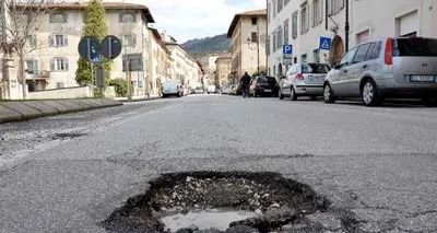 Rovereto, se si inciampa nella buca non è sempre colpa del Comune