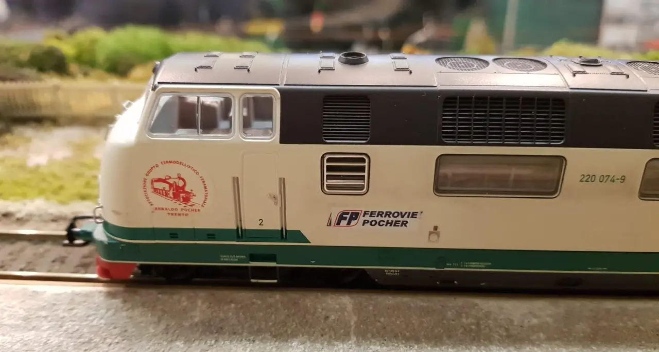 La magia dei treni in miniaturia al binario 1 della stazione di Trento