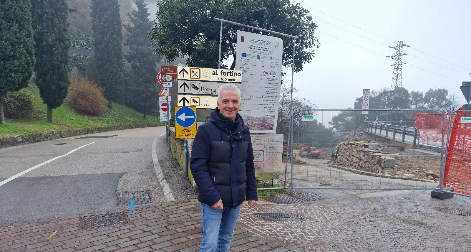 Dalla rotonda di Nago la ciclabile raddoppia. Splendido punto panoramico alle Marmitte dei giganti