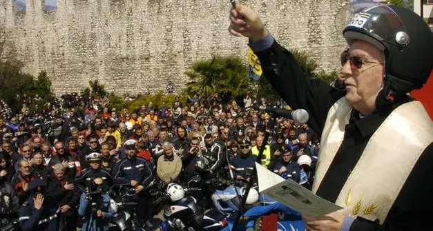 Dopo due anni a Trento torna la benedizione delle moto