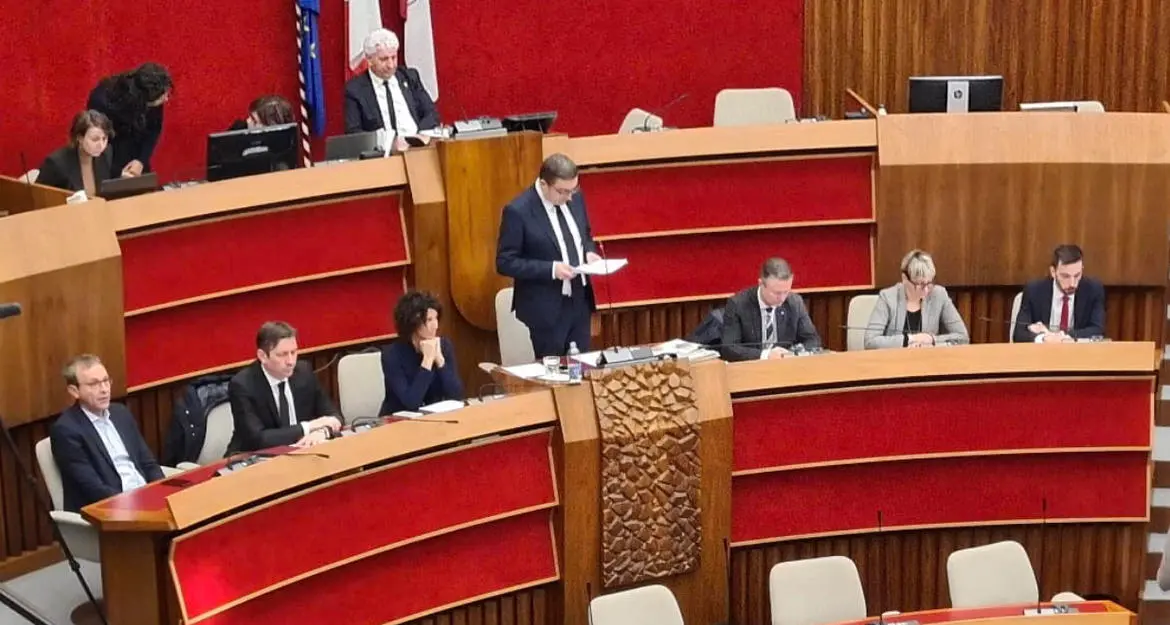 Terzo mandato di Fugatti, la Lega accelera: chiesta la procedura d'urgenza per il ddl Bisesti