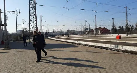 La grande fuga da Kiev: code ai benzinai e ai bancomat