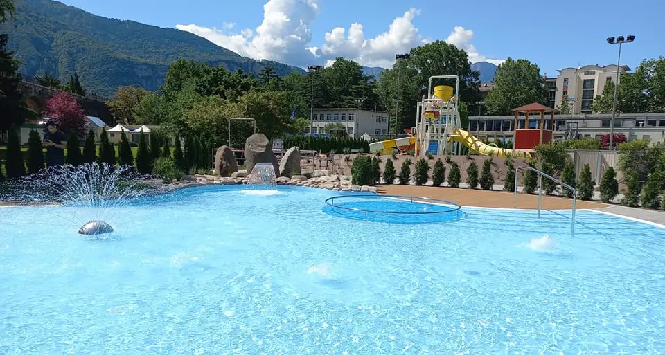 Lido Manazzon, apre il nuovo spazio bambini: acquascivolo di 70 metri