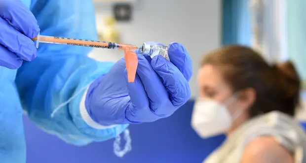 Covid, ancora una vittima e oltre 800 nuovi casi in Trentino